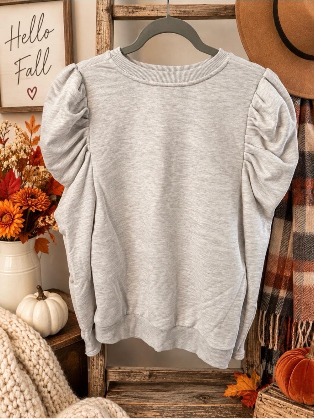 Women's Light Gray Puff-Sleeve Sweatshirt Hoodie